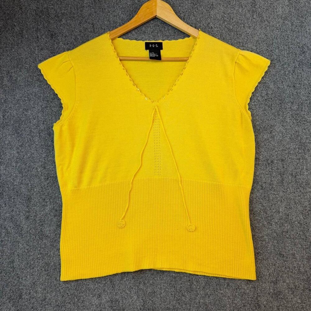 R•Q•T Women’s Yellow Knit Top Sweater XL Tie Front V-Neck Cap Sleeve